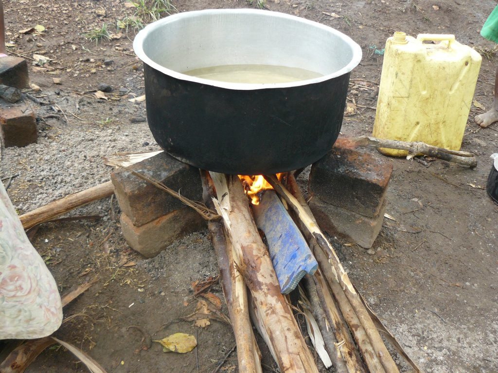 Kochen über offenem Feuer