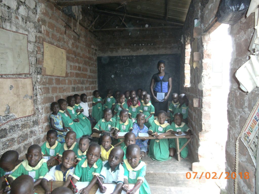 Volles Klassenzimmer